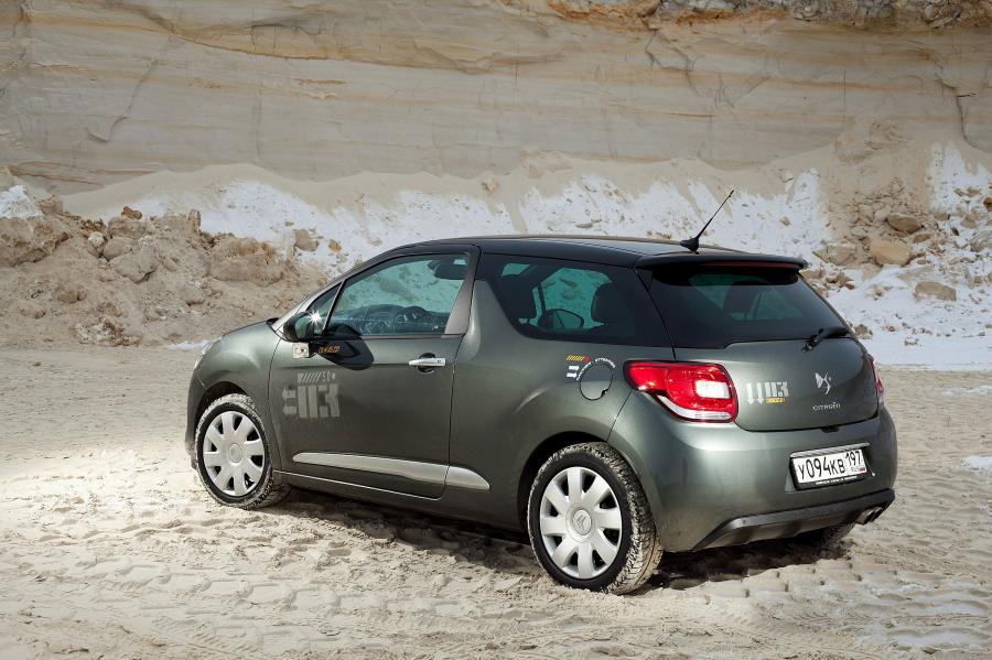  Citroen DS3 2010 года  (фото 37 из 115)